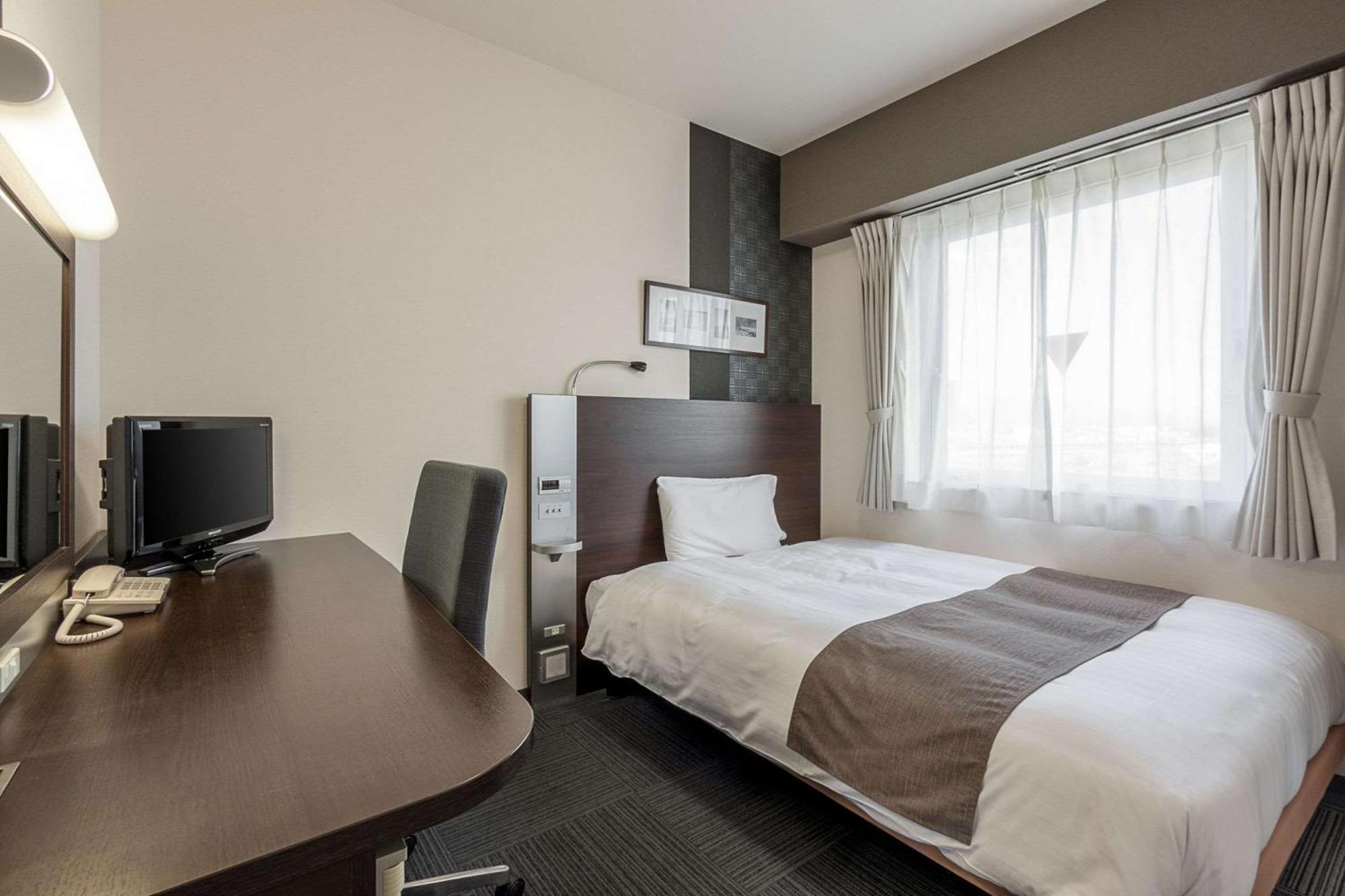 Comfort Hotel Koriyama Екстер'єр фото
